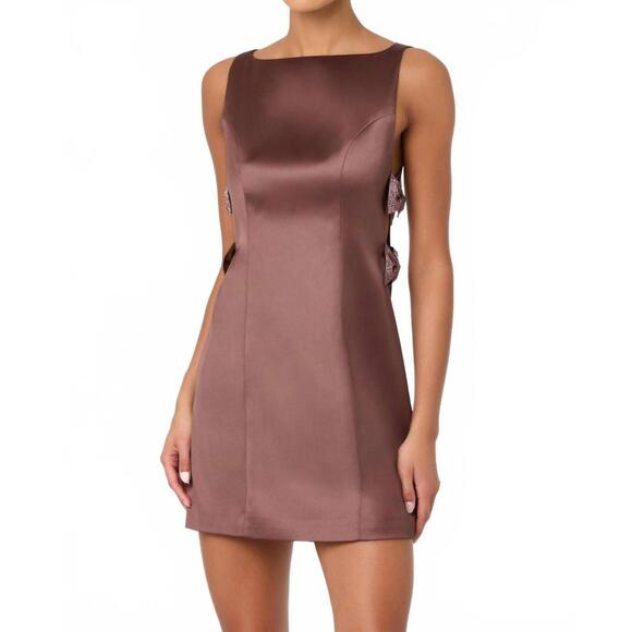 ASTR Dresses & Skirts - NEW ASTR kinsey satin bow mini dress in mauve
